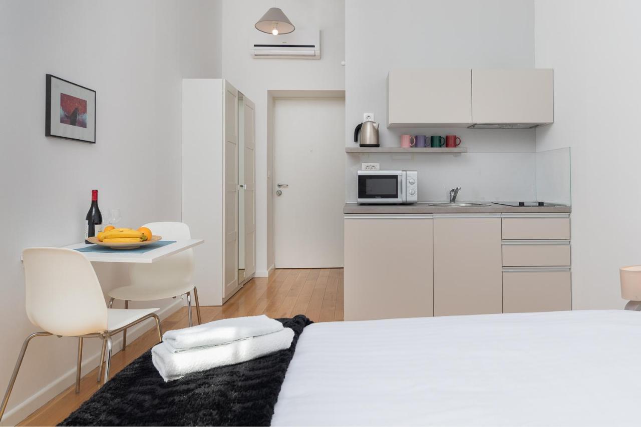 Modern Studio Near Park Zrinjevac And Main Square Ζάγκρεμπ Εξωτερικό φωτογραφία