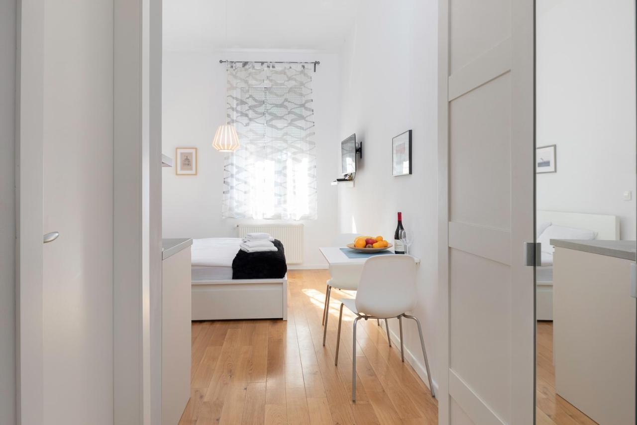 Modern Studio Near Park Zrinjevac And Main Square Ζάγκρεμπ Εξωτερικό φωτογραφία